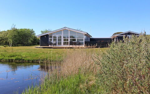 Allis - 400M from the Sea