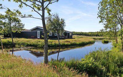Allis - 400M from the Sea