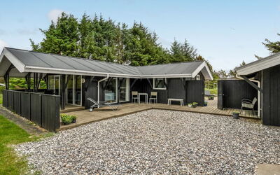 Eivy - 1Km from the Sea