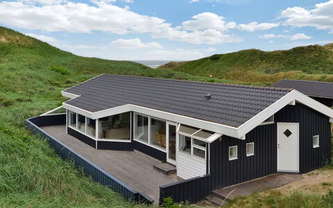 Hadar - 100M from the Sea: Holz, Zuhause, Veranda, Deck, Hartholz, Dach, Holzbeize, Holzboden, Eco Hotel