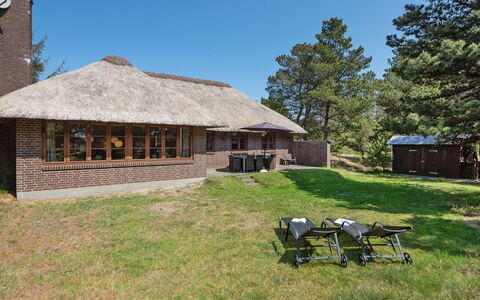 Satzur - 800M from the Sea
