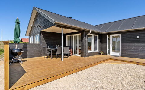 Alvhild - from the Sea: Holz, Dach, Die Architektur, Zuhause, Haus, Hütte, Abstellgleis, Hartholz, Steigung, Estate
