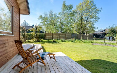 Alvia - 200M from the Sea