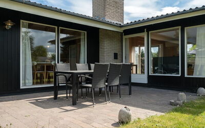 Morle - 600M from the Sea