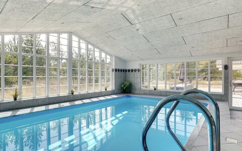 Nana - 4Km from the Sea: Decke, Resort, Schwimmbad, Daylighting, Design, Hotel, Eco Hotel