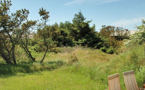 Tofi - 400M from the Sea: Haus, Dach, Zuhause, Hütte, Schuppen, Gartenbauten, Abstellgleis, Garten, Blockhaus, Hütte