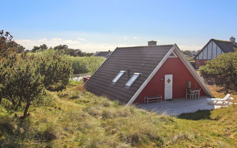 Piotr - 800M from the Sea: Die Architektur, Dach, Zuhause, Verbundwerkstoff, Daylighting, Abstellgleis, Auffahrt