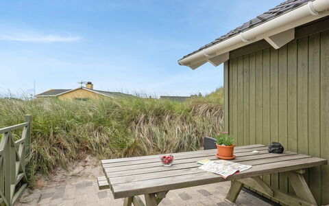 Finnja - 400M from the Sea: Haus, Dach, Zuhause, Hütte, Schuppen, Gartenbauten, Abstellgleis, Garten, Blockhaus, Hütte