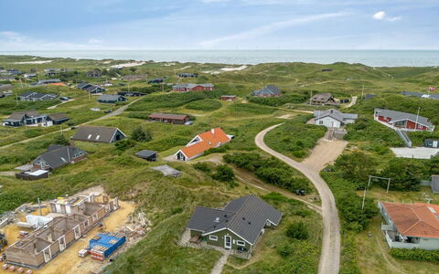 Finnja - 400M from the Sea: Haus, Dach, Zuhause, Hütte, Schuppen, Gartenbauten, Abstellgleis, Garten, Blockhaus, Hütte