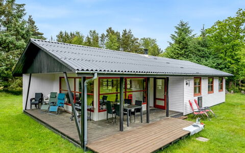 Grette - 1.5Km from the Sea: Pflanzengemeinschaft, Sonnenlicht, Krautige Pflanze, Garten, Plantage, Landwirtschaft, Bauernhof