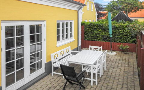 Tuulia - 1.1Km from the Sea: Holz, Dach, Die Architektur, Zuhause, Haus, Hütte, Abstellgleis, Hartholz, Steigung, Estate
