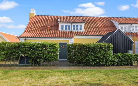 Tuulia - 1.1Km from the Sea: Holz, Dach, Die Architektur, Zuhause, Haus, Hütte, Abstellgleis, Hartholz, Steigung, Estate