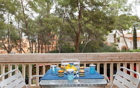 Salou 708: Tabelle, Möbel, Stuhl, Baum, Holz, Gartenmöbel, Geschirr, Tisch Im Freien, Interior Design, Freizeit