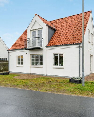 Springimile - 300M from the Sea