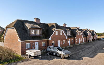Oneida - 800M from the Sea