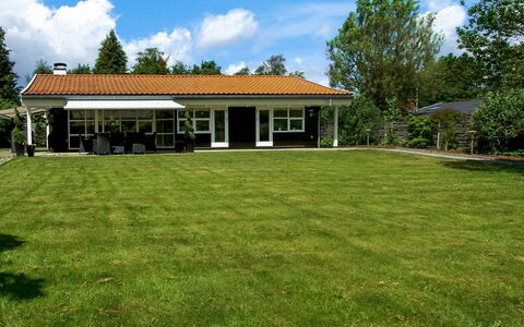 Cedomir - 625M from the Sea