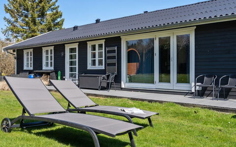 Øllegaard - 1Km from the Sea: Pflanzengemeinschaft, Sonnenlicht, Krautige Pflanze, Garten, Plantage, Landwirtschaft, Bauernhof