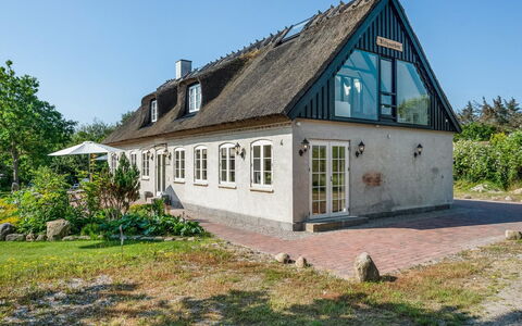 Rebana - 30M from the Sea: Hütte, Schuppen, Hütte, Bauernhaus, Prärie, Hütte, Scheune, Blockhaus, Gartenbauten