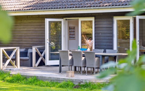 Pietari - 1.2Km from the Sea: Holz, Dach, Die Architektur, Zuhause, Haus, Hütte, Abstellgleis, Hartholz, Steigung, Estate