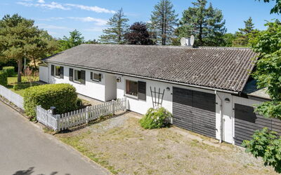 Slavjanka - 2Km from the Sea