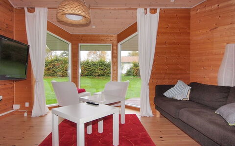 Karanfilka - 900M from the Sea: 