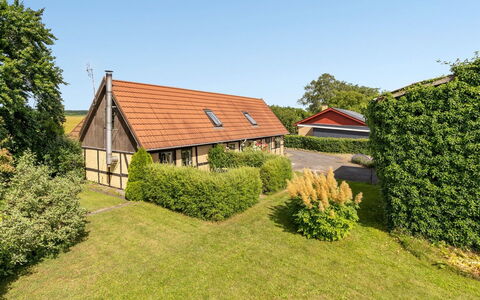 Redlef - 9Km from the Sea: Flooring, Wand, Fussboden, Interior Design, Holz, Decke, Holzboden, Beleuchtung, Möbel, Laminatboden
