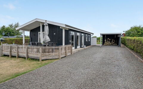 Asya - 600M from the Sea: Blau, Strauch, Hütte, Ground, Garten, Estate, Schatten, Landscaping, Bauernhaus, Eco Hotel