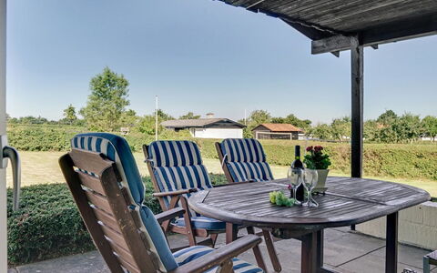 Evald - 200M from the Sea: Blau, Strauch, Hütte, Ground, Garten, Estate, Schatten, Landscaping, Bauernhaus, Eco Hotel