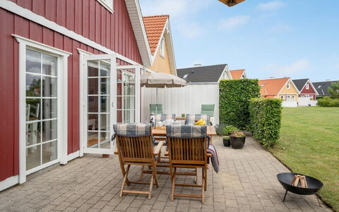 Eike - 250M from the Sea: Pflanzengemeinschaft, Sonnenlicht, Krautige Pflanze, Garten, Plantage, Landwirtschaft, Bauernhof