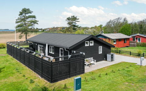 Antti - 350M from the Sea: Pflanzengemeinschaft, Sonnenlicht, Krautige Pflanze, Garten, Plantage, Landwirtschaft, Bauernhof