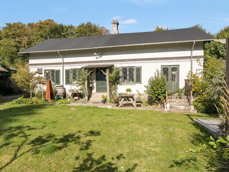 konstantin - 2km From The Sea
