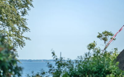 Eriksine - 150M from the Sea