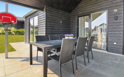 Thorfin - 200M from the Sea