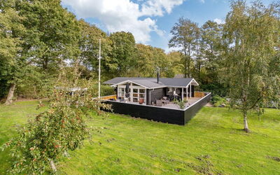 Emmanuela - 700M to the Fjord