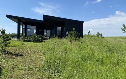 Anelle - 500M from the Sea: Hütte, Zuhause, Haus, Dach, Veranda, Estate, Abstellgleis, Gartenbauten, Bauernhaus, Garten