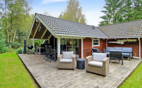 Ellica - 50Km from the Sea: Dach, Hütte, Zuhause, Garten, Schatten, Gartenbauten, Estate, Garten, Veranda, Gartenmöbel