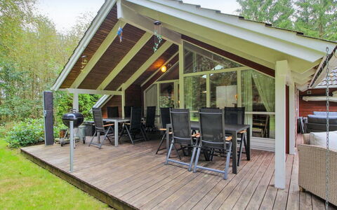 Ellica - 50Km from the Sea: Zuhause, Hütte, Veranda, Schatten, Deck, Hartholz, Estate, Outdoor Struktur, Stuhl, Gartenbauten