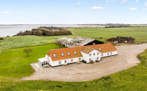 Thorge - 75M to the Fjord: Haus, Zuhause, Dach, Hütte, Landschaft, Einfach, Grundstueck, Estate, Ländliches Gebiet, Bauernhaus