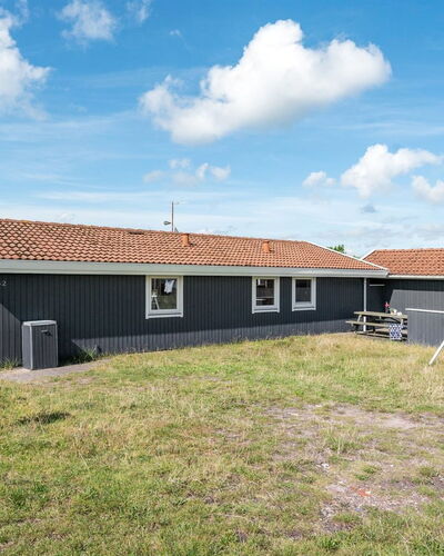 Siri - 400M from the Sea