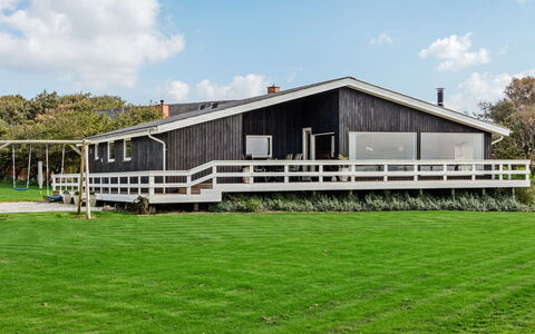 Emanuela - 350M to the Fjord: Holz, Veranda, Die Architektur, Zuhause, Haus, Hütte, Grundstueck, Dach, Bauernhaus, Abstellgleis