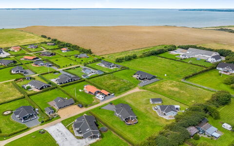 Lucio - 350M to the Fjord: Haus, Dach, Zuhause, Hütte, Schuppen, Gartenbauten, Abstellgleis, Garten, Blockhaus, Hütte