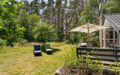 Herlek - 200M from the Sea