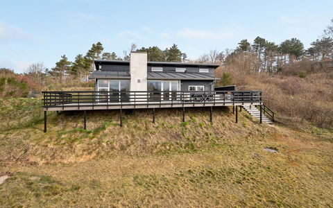 Gise - 800M from the Sea: Dachdecken, Hütte, Haus, Dach, Zuhause, Bauernhaus, Hütte, Estate, Dorf