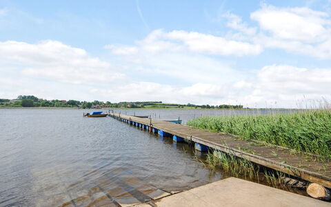 Annabeth - 300M to the Fjord: Himmel, Blau, Wasservorräte, Wasser, Daytime, Wasserweg, Wolke, Wasserlauf, Bank, Dock