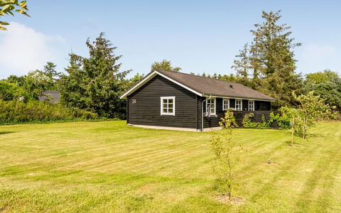 Christina - 300M to the Fjord: Haus, Dach, Zuhause, Hütte, Schuppen, Gartenbauten, Abstellgleis, Garten, Blockhaus, Hütte