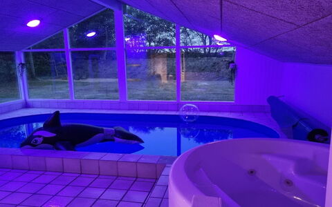 Nina - 700M to the Fjord: Schwimmbad, Verbundwerkstoff, Resort, Freizeit, Hotel, Nacht, Design, Thermae, Freizeitzentrum