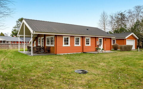 Goti - 1Km to the Fjord: Wohngebiet, Dach, Vorort, Auffahrt, Estate, Kamin
