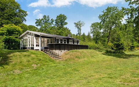 Gunward - 1.5Km from the Sea: Wohngebiet, Dach, Vorort, Auffahrt, Estate, Kamin
