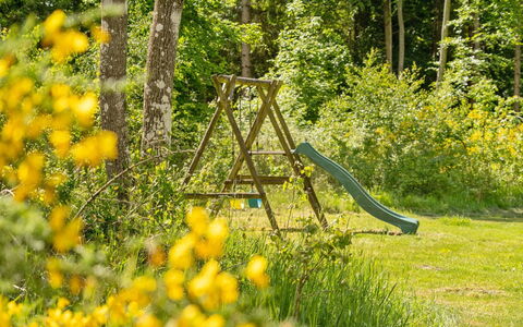 Gunward - 1.5Km from the Sea: Wohngebiet, Dach, Vorort, Auffahrt, Estate, Kamin