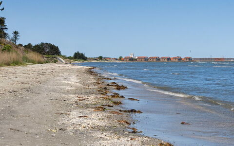 Kalist - 50M from the Sea: Dach, Haus, Zuhause, Hütte, Abstellgleis, Estate, Auffahrt, Gartenbauten, Garten, Schuppen